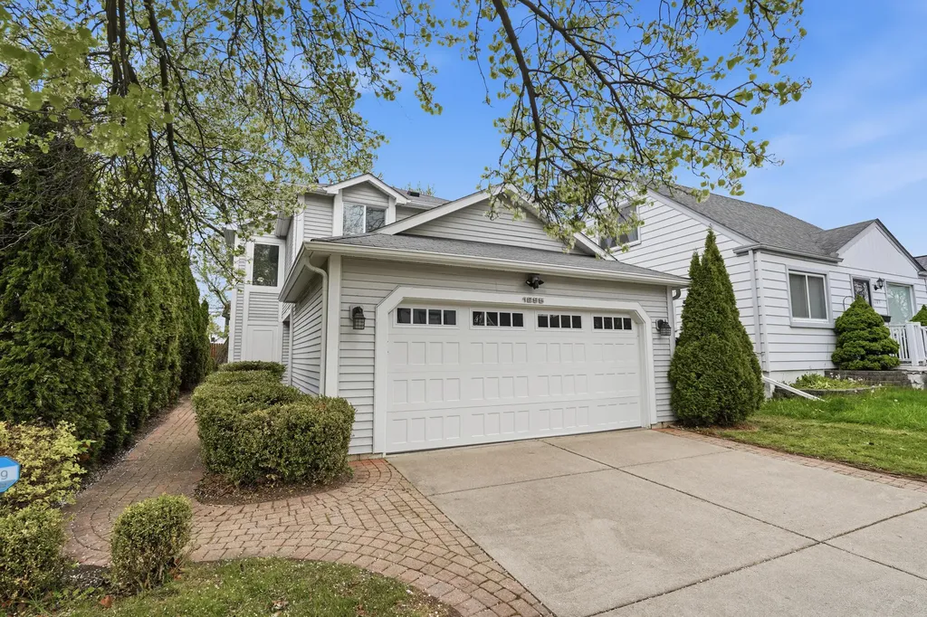 1295 Smith Avenue Birmingham City MI 48009