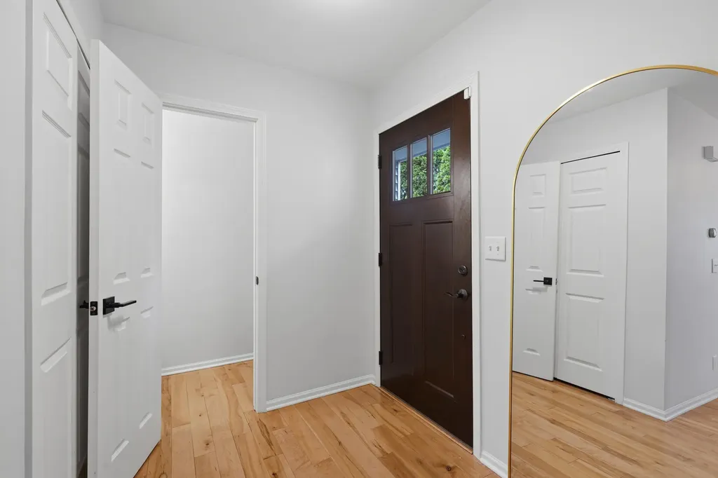 1295 Smith Avenue Birmingham City MI 48009