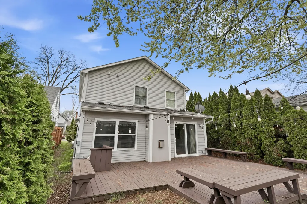 1295 Smith Avenue Birmingham City MI 48009