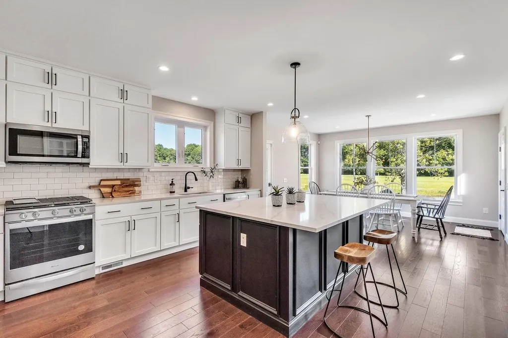 5210 Grande View Lane Summit Township MI 49201