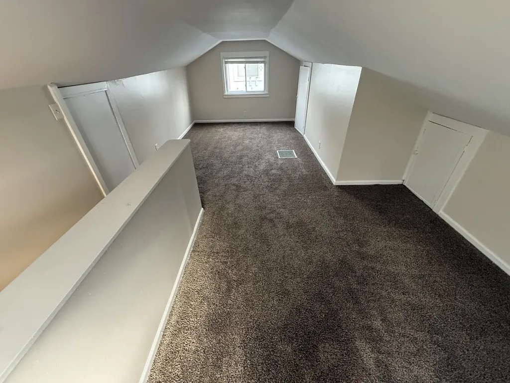 22765 Rosalind Avenue Eastpointe City MI 48021
