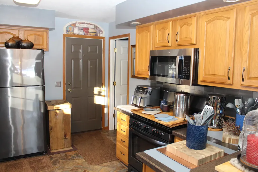 10289 Lee Road Grass Lake Charter Township MI 49240