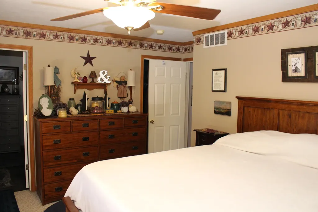 10289 Lee Road Grass Lake Charter Township MI 49240