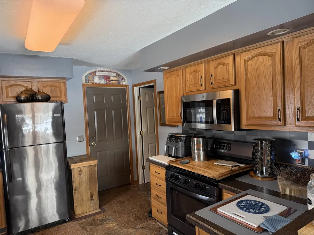10289 Lee Road Grass Lake Charter Township MI 49240