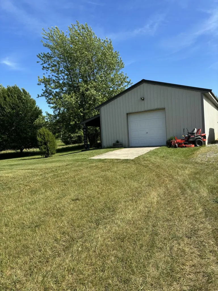 10289 Lee Road Grass Lake Charter Township MI 49240