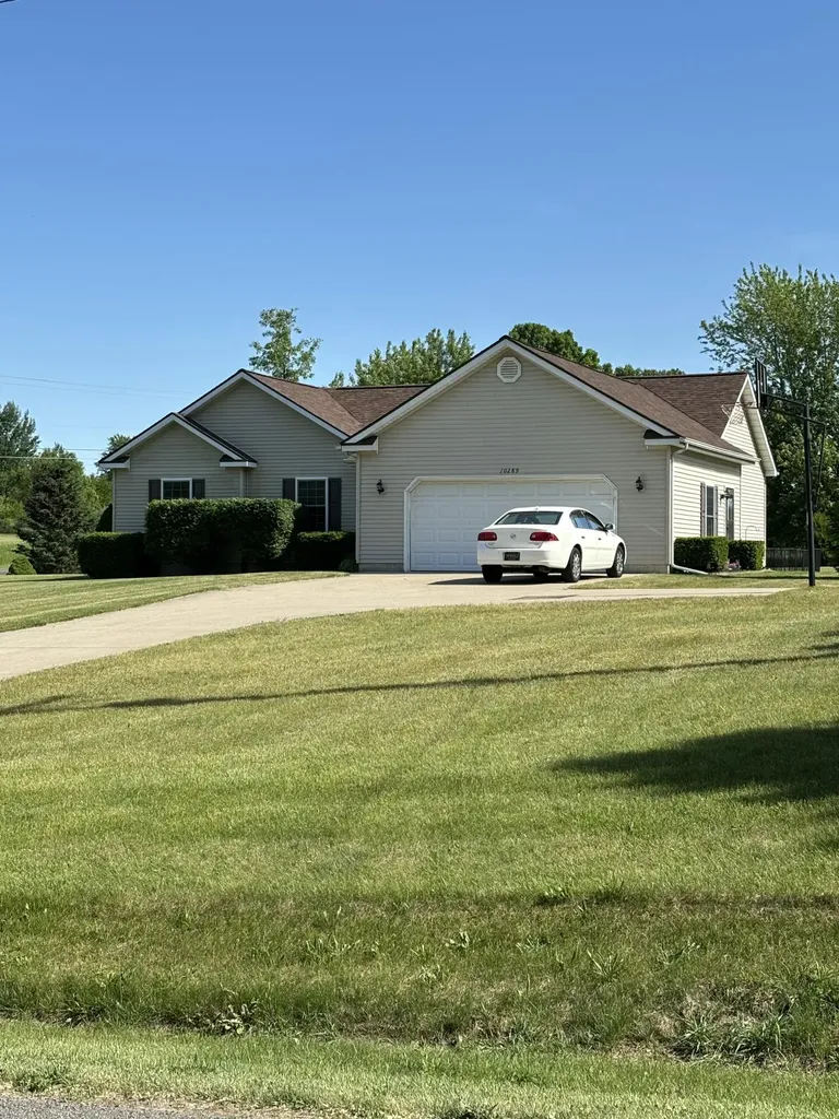 10289 Lee Road Grass Lake Charter Township MI 49240