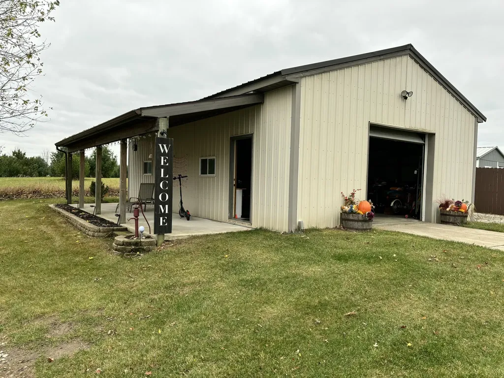10289 Lee Road Grass Lake Charter Township MI 49240