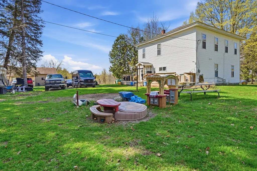 9389 Foster Street Watertown Township MI 48435