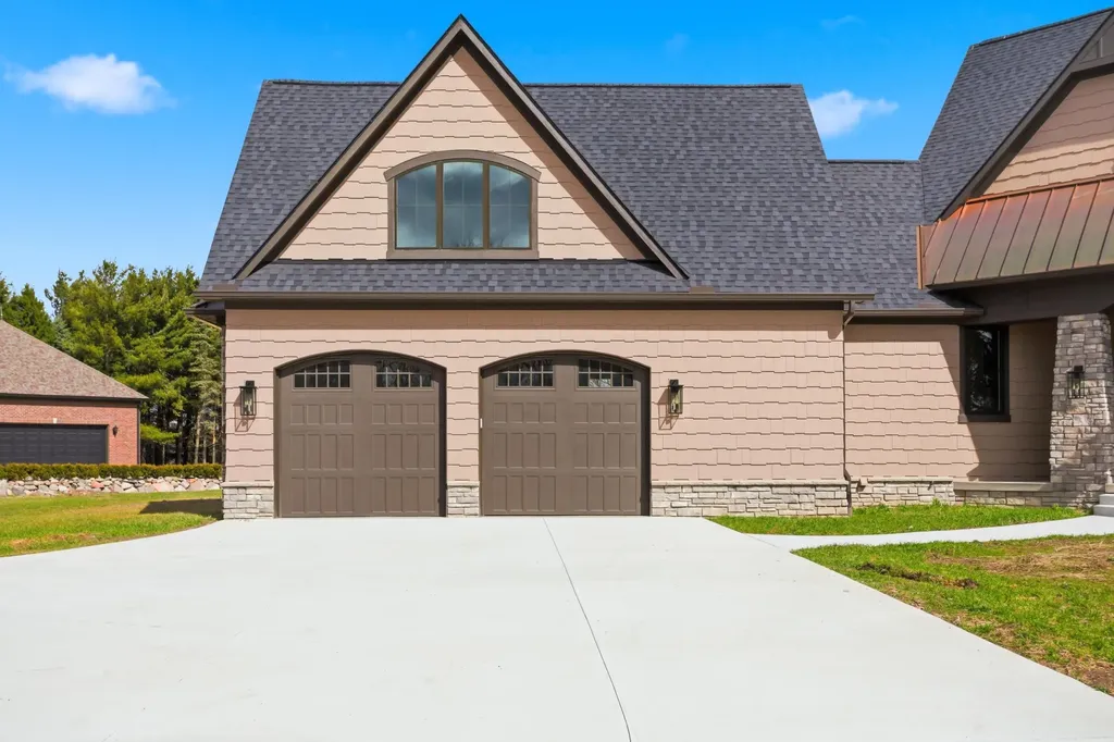 69166 Slating Lane Bruce Township MI 48065