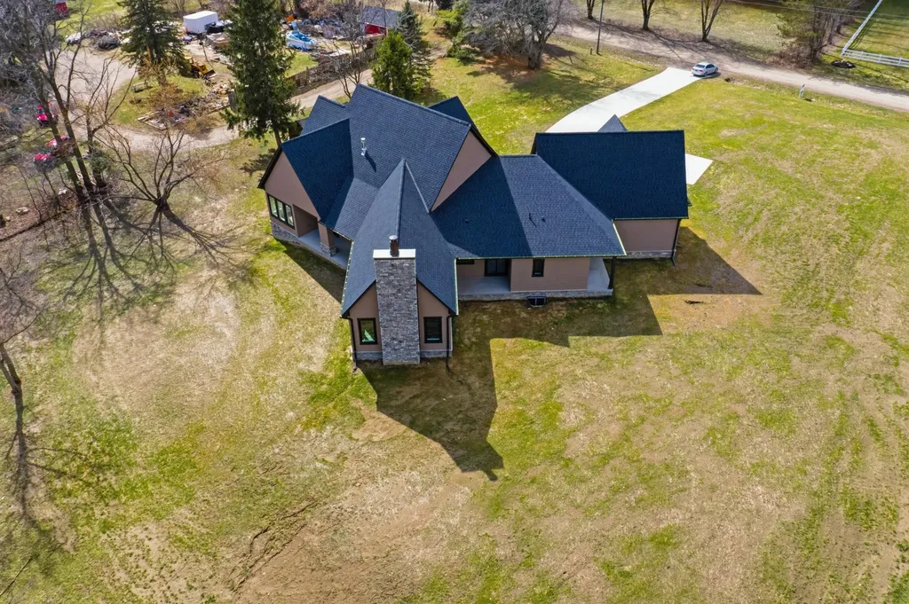 69166 Slating Lane Bruce Township MI 48065