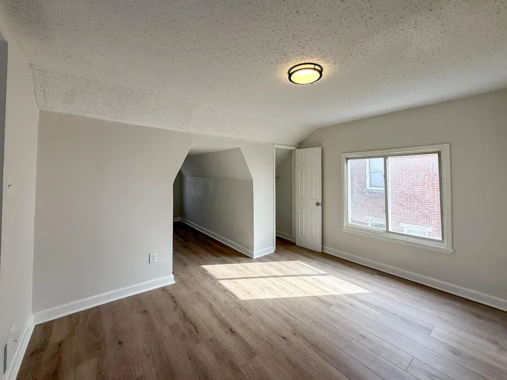 16595 Ardmore Street Detroit City MI 48235