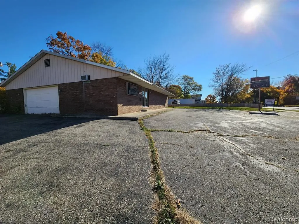 1405 E Cesar E. Chavez Avenue Lansing City MI 48906