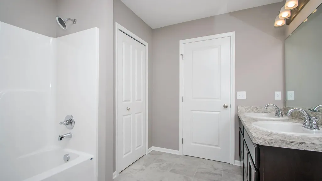 5092 Rutland Drive York Charter Township MI 48176