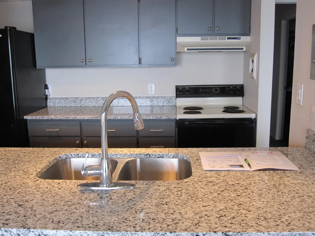820 Cliffs Drive Ypsilanti Charter Township MI 48198