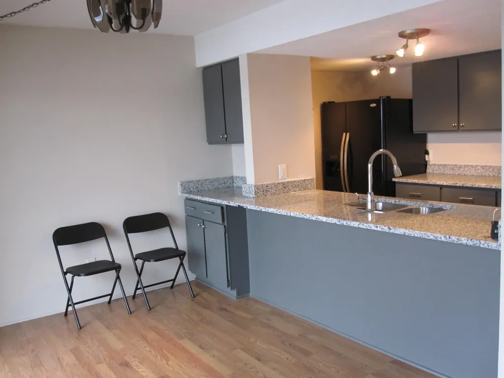 820 Cliffs Drive Ypsilanti Charter Township MI 48198