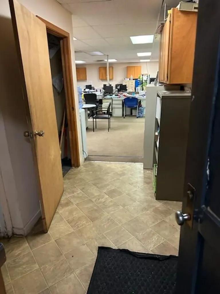 15819 Schoolcraft Street Detroit City MI 48227