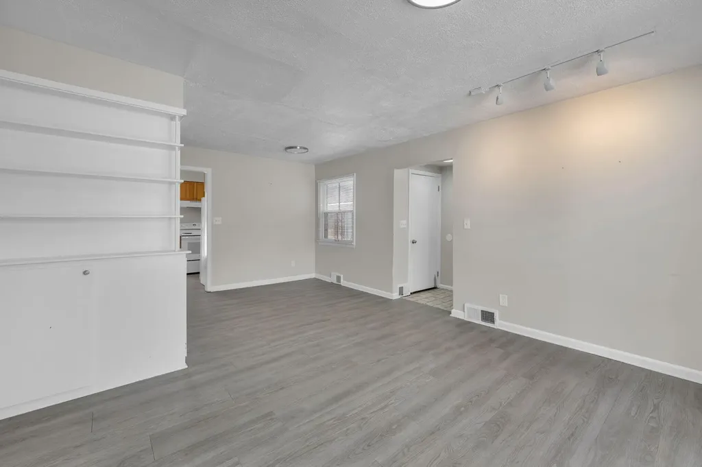 2310 Pinecrest Avenue Ann Arbor City MI 48104