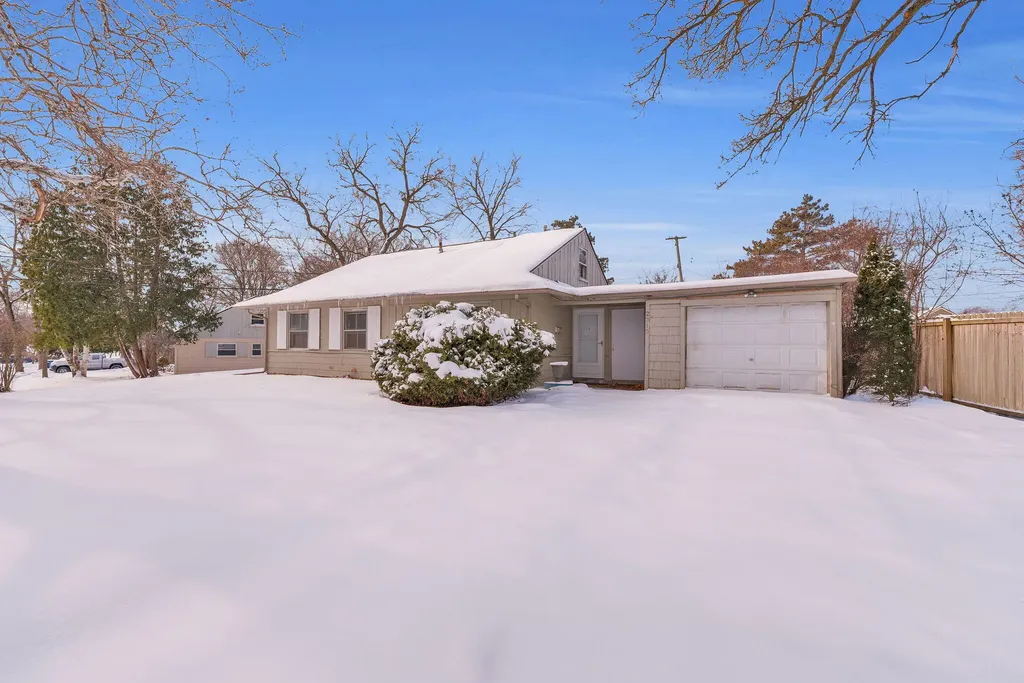 2310 Pinecrest Avenue Ann Arbor City MI 48104