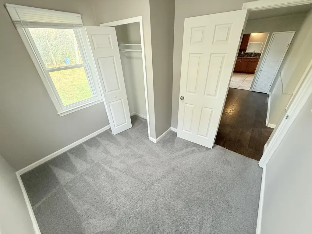 14936 Alberta Avenue Warren City MI 48089