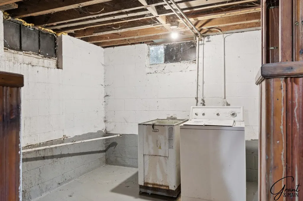4082 Hereford Street Detroit City MI 48224