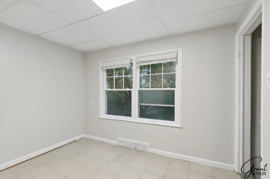 4082 Hereford Street Detroit City MI 48224