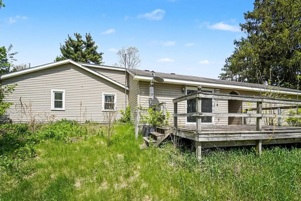 1821 N Lapeer Road Mayfield Township MI 48446
