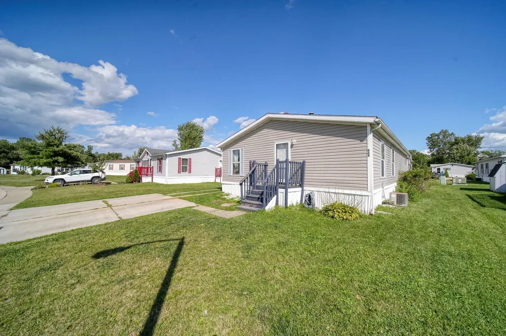 243 Kirk Adrian City MI 49221