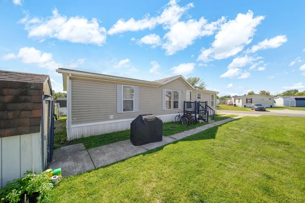 243 Kirk Adrian City MI 49221