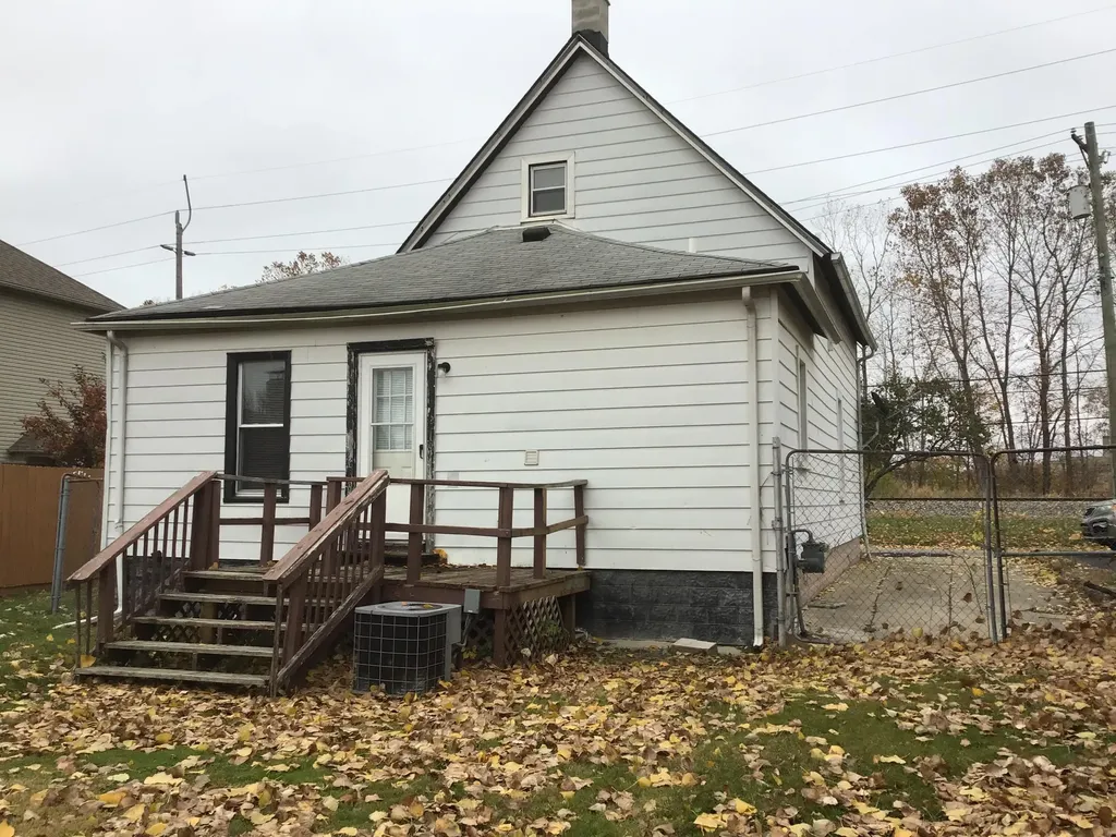 3152 9th Street Wyandotte City MI 48192
