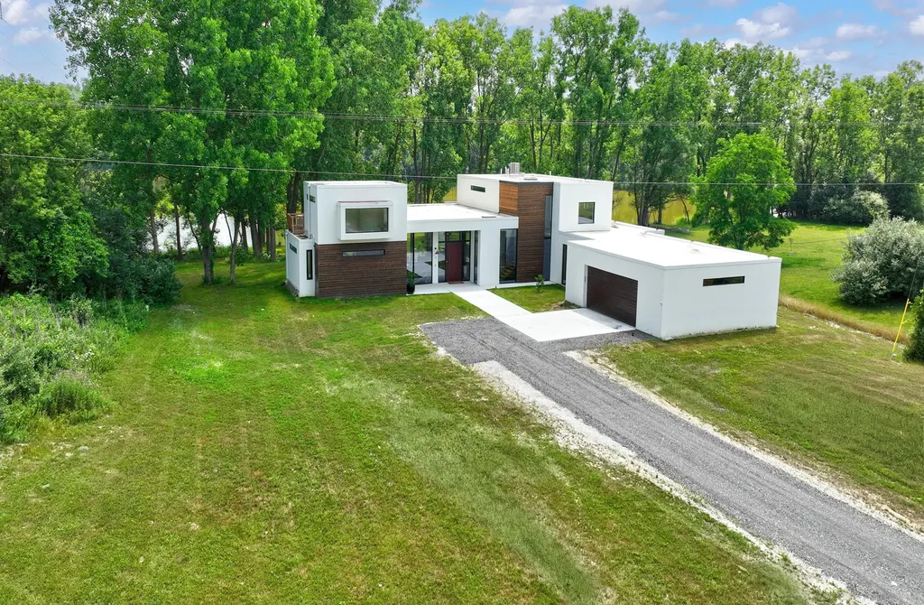 5980 Cherry Hill Road Superior Charter Township MI 48105