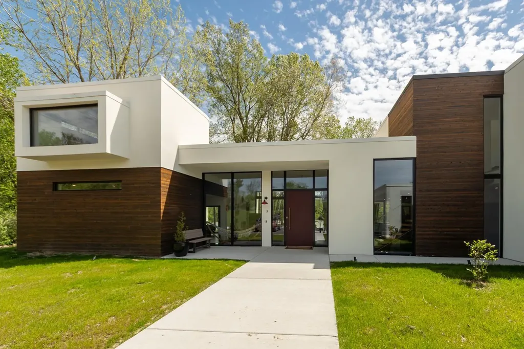 5980 Cherry Hill Road Superior Charter Township MI 48105