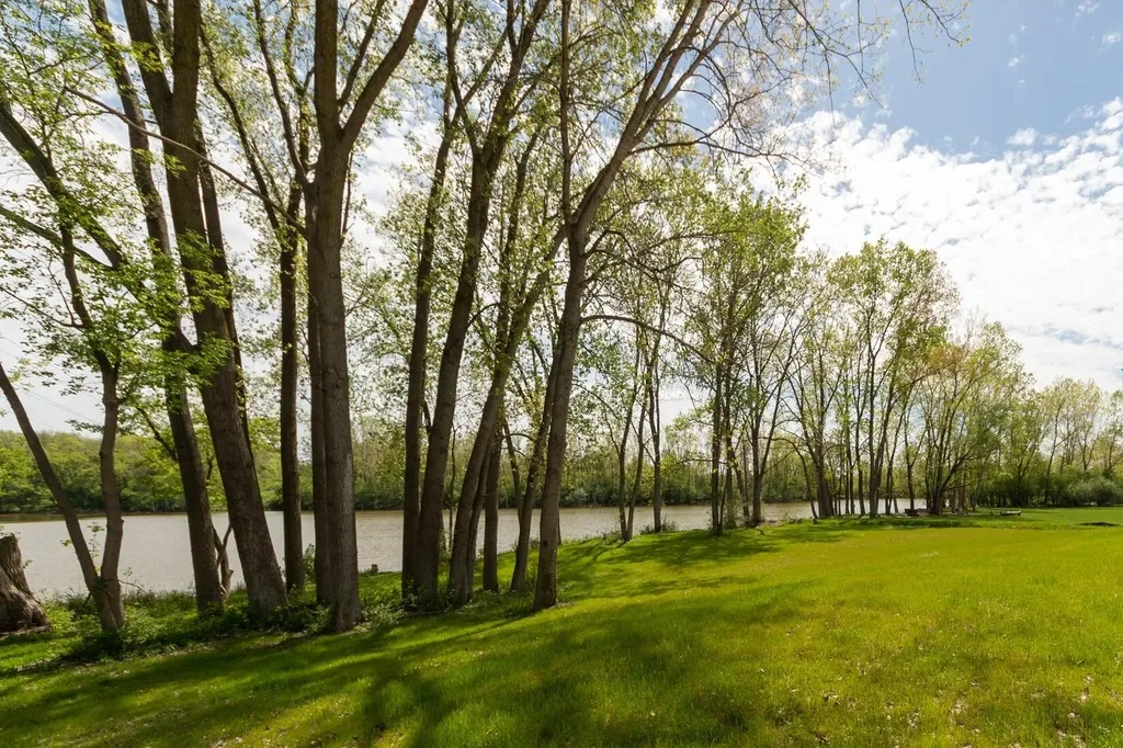 5980 Cherry Hill Road Superior Charter Township MI 48105