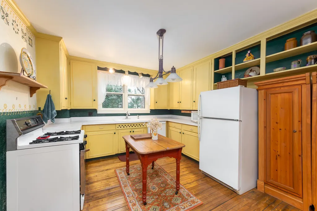 8425 Parshallville Road Hartland Township MI 48430