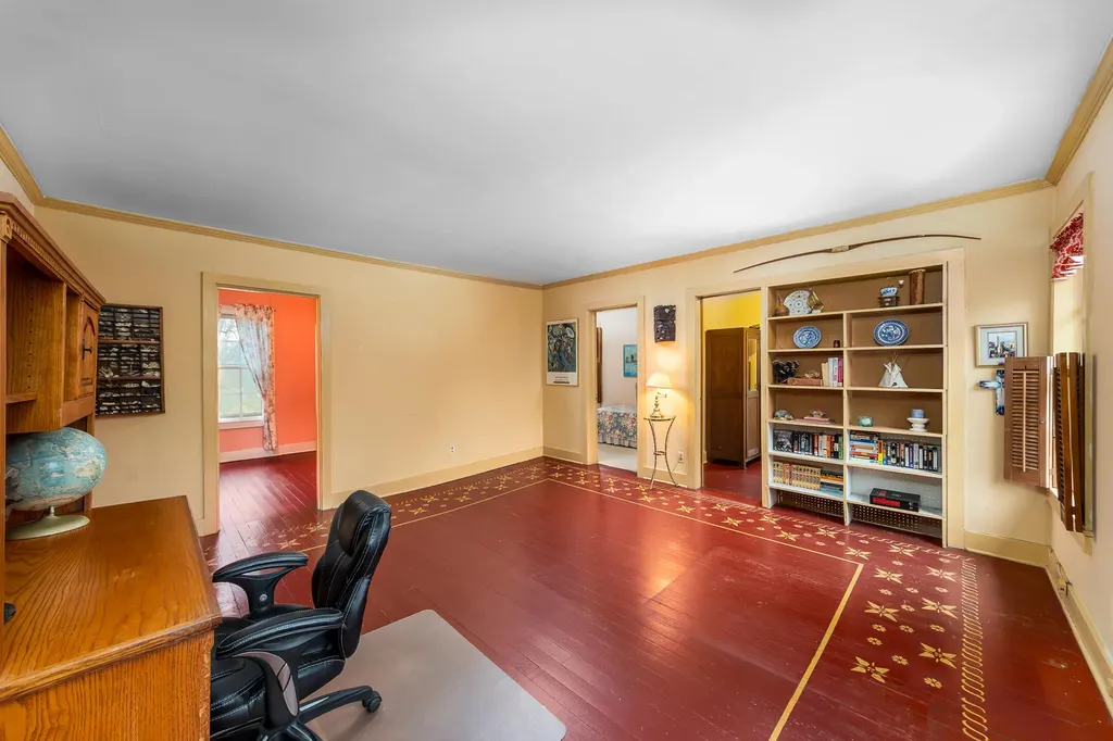 8425 Parshallville Road Hartland Township MI 48430