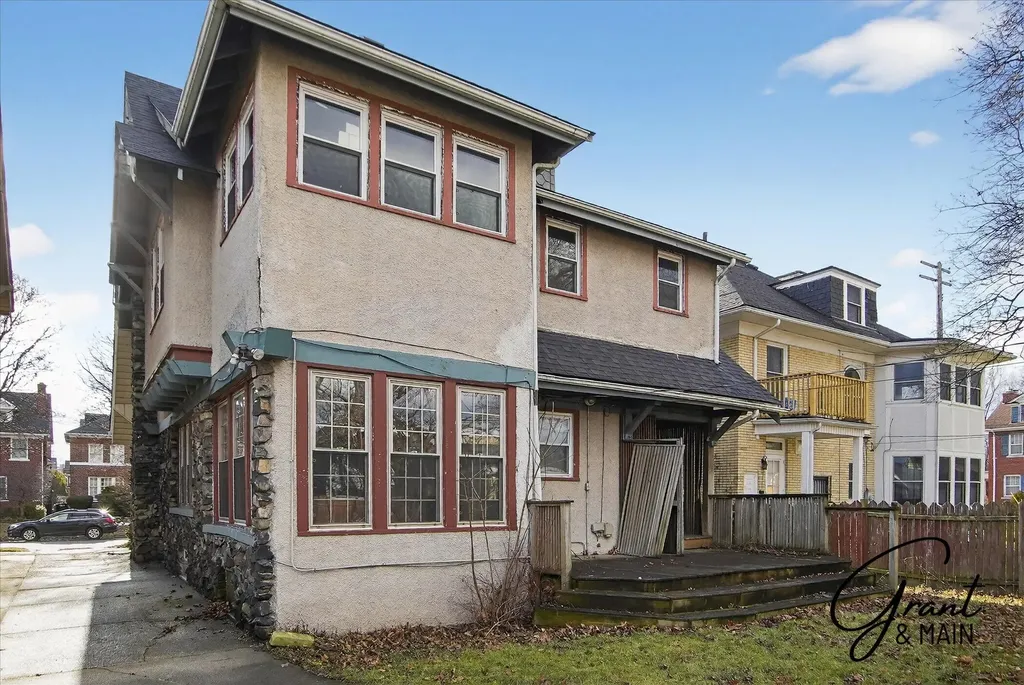 1252 Edison Street Detroit City MI 48202
