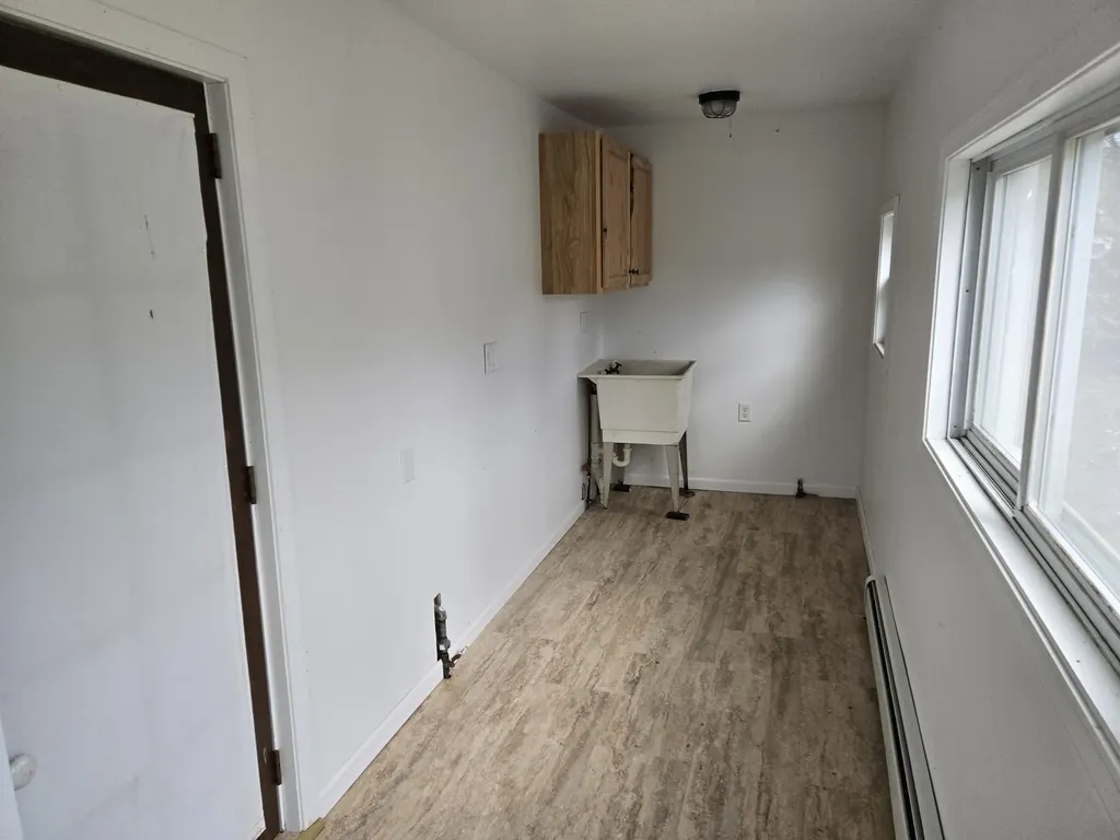 25438 4th Street Grosse Ile Township MI 48138