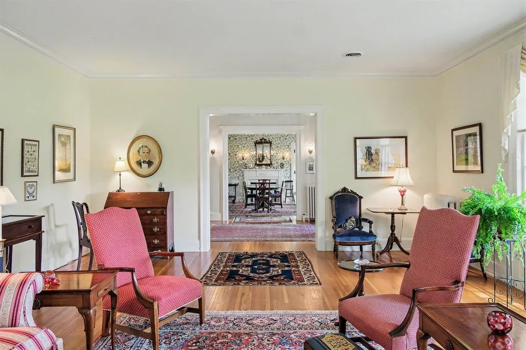 3215 W Dobson Place Ann Arbor City MI 48105