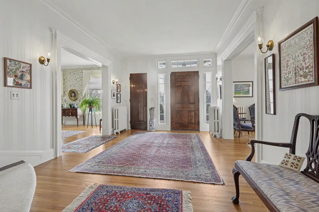 3215 W Dobson Place Ann Arbor City MI 48105