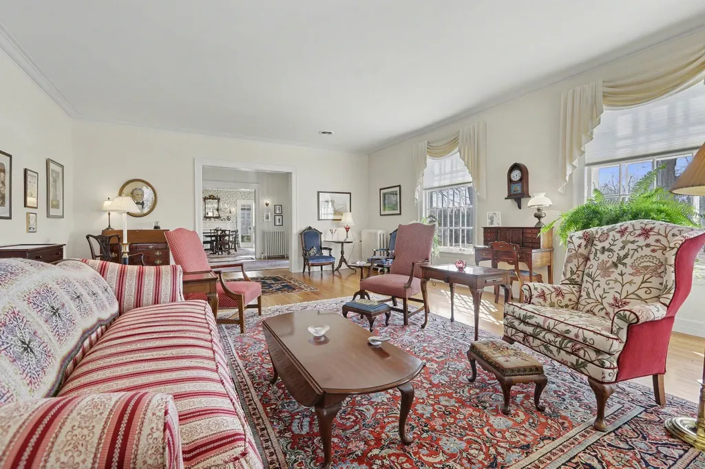3215 W Dobson Place Ann Arbor City MI 48105