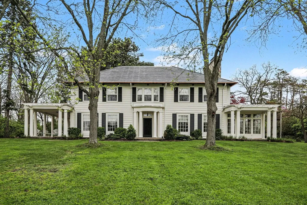 3215 W Dobson Place Ann Arbor City MI 48105