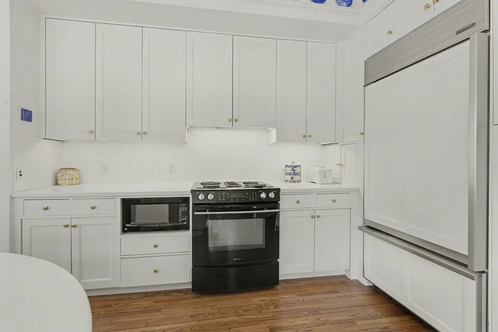 3215 W Dobson Place Ann Arbor City MI 48105