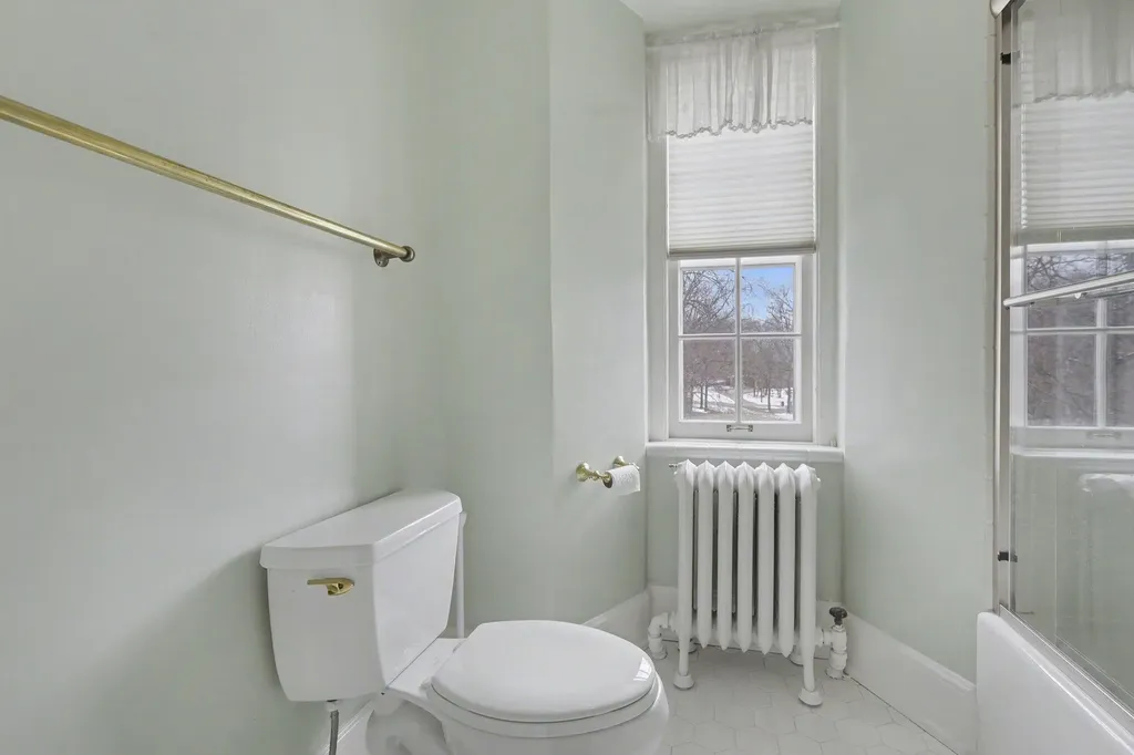 3215 W Dobson Place Ann Arbor City MI 48105