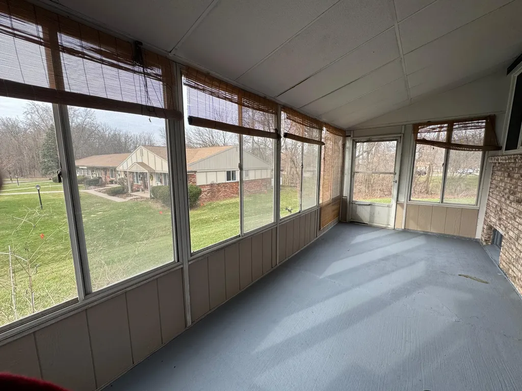 25225 Potomac Drive South Lyon City MI 48178