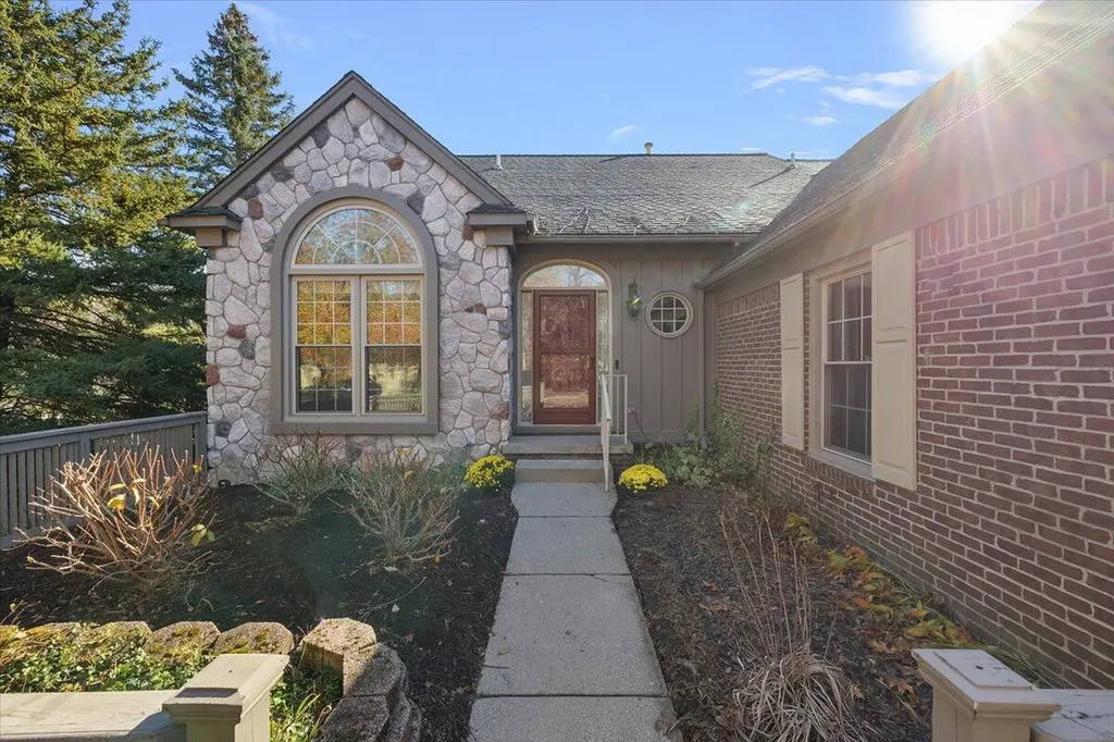 1941 Boulder Drive Ann Arbor City MI 48104