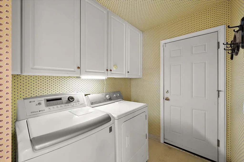 1941 Boulder Drive Ann Arbor City MI 48104