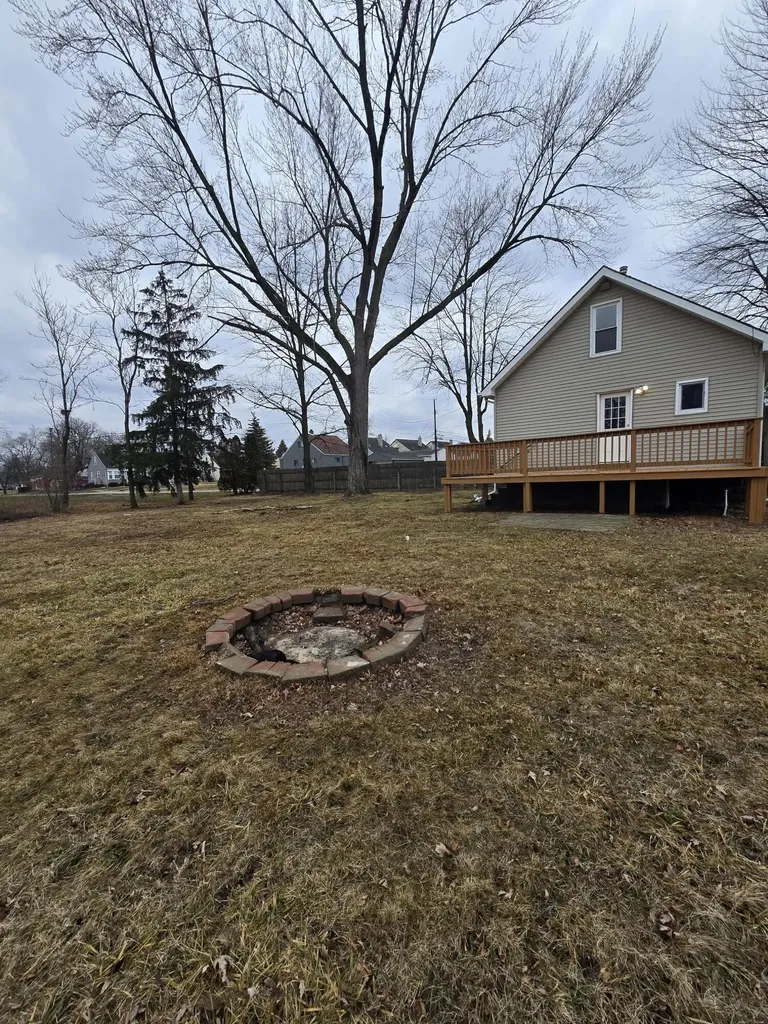2127 River Drive Lincoln Park City MI 48146