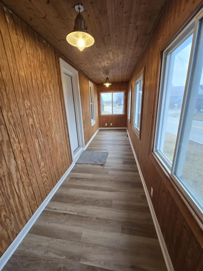 2127 River Drive Lincoln Park City MI 48146