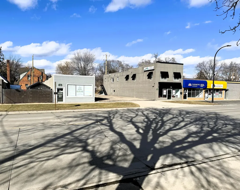 728 W 11 Mile Road Madison Heights City MI 48071