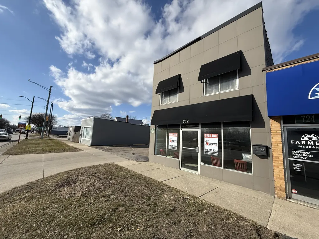 728 W 11 Mile Road Madison Heights City MI 48071