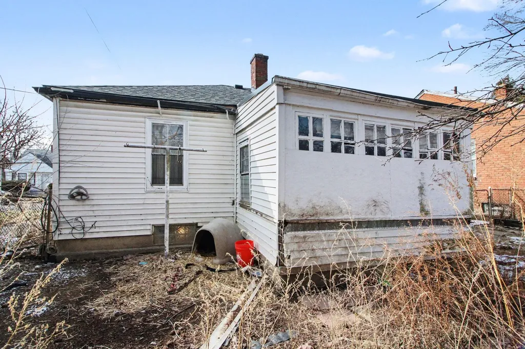 8304 Robson Street Detroit City MI 48228